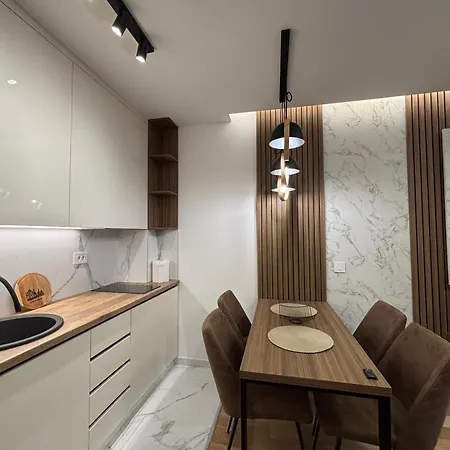 Mount Royal * زلاتيبور